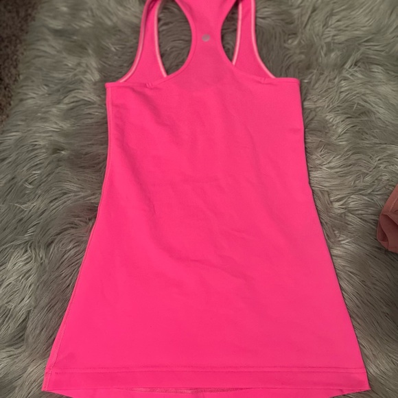 Lululemon tank bundle - Picture 3 of 11